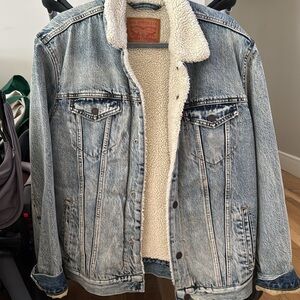 Men’s Large - Regular Fit Sherpa Denim Trucker Jacket